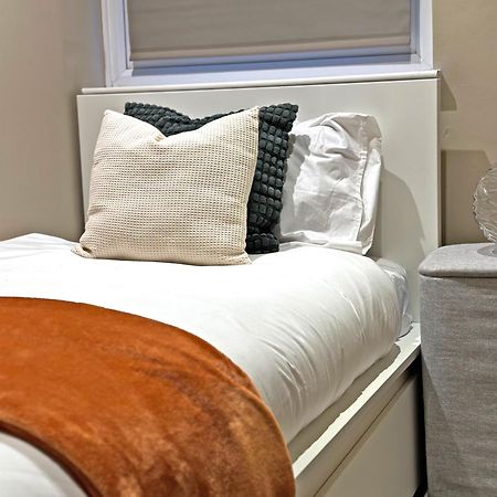 Oikoshomes Three Bedroom Flat In Londra Esterno foto