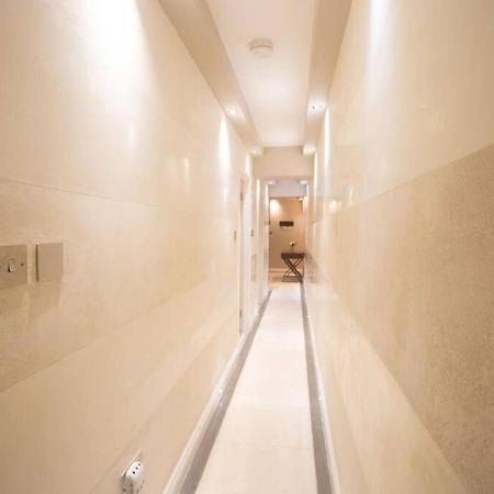 Oikoshomes Three Bedroom Flat In Londra Esterno foto