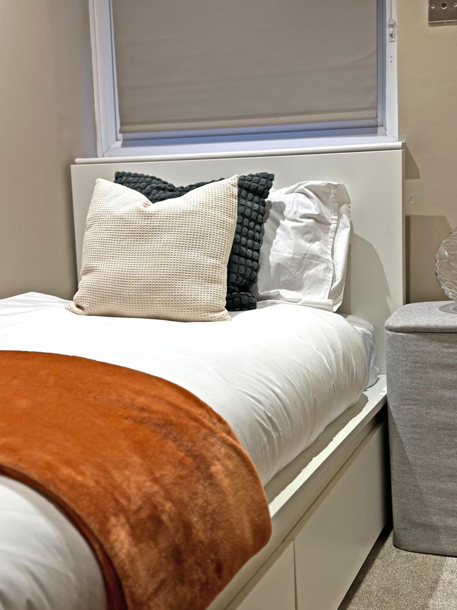 Oikoshomes Three Bedroom Flat In Londra Esterno foto